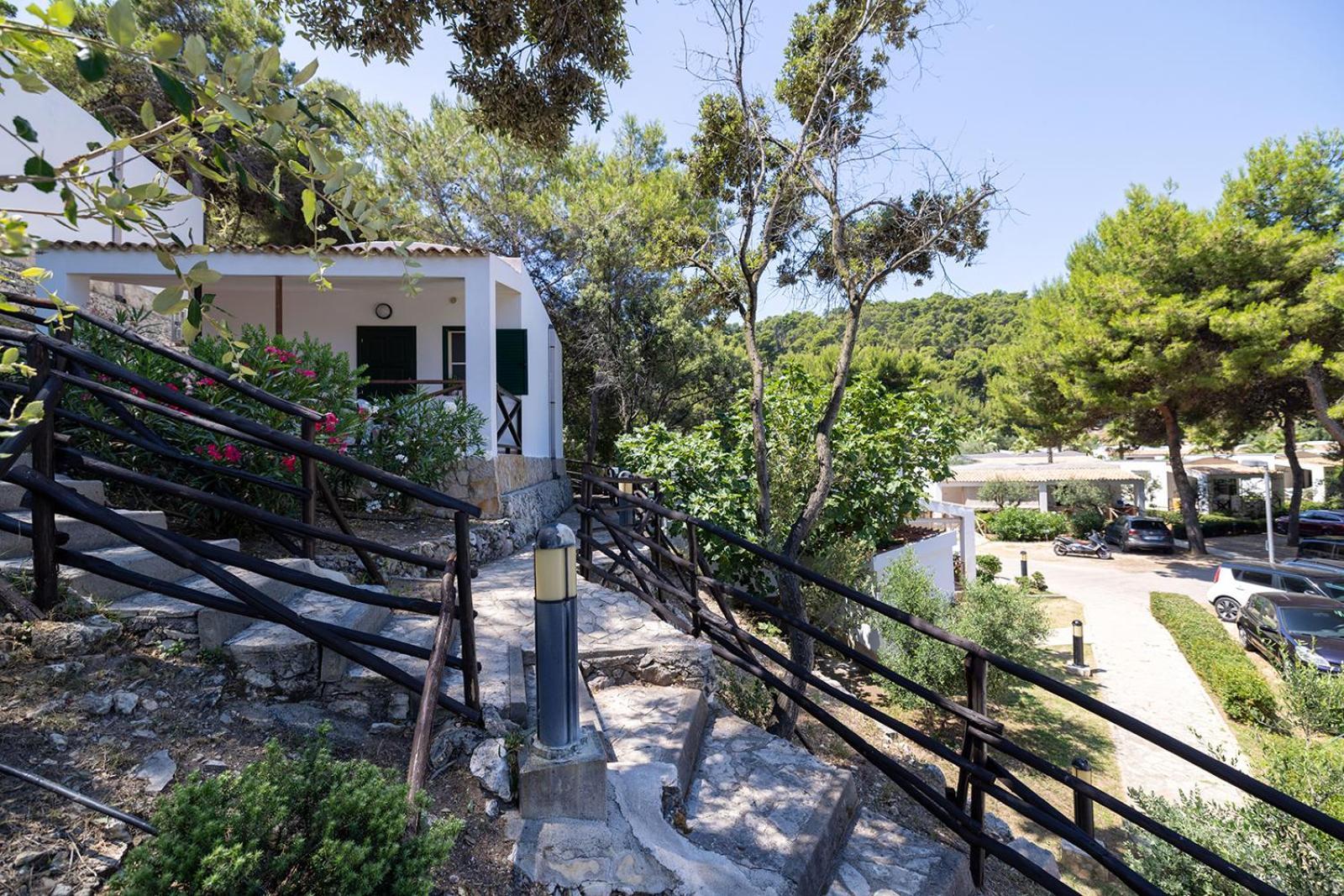 Crovatico Club Vacanze Vieste Exteriör bild