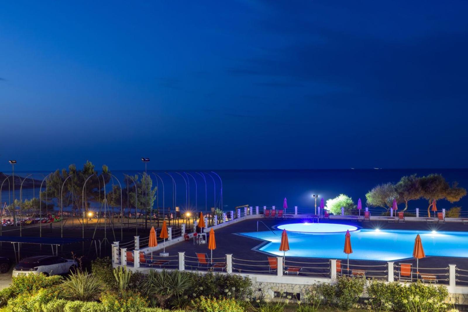 Crovatico Club Vacanze Vieste Exteriör bild